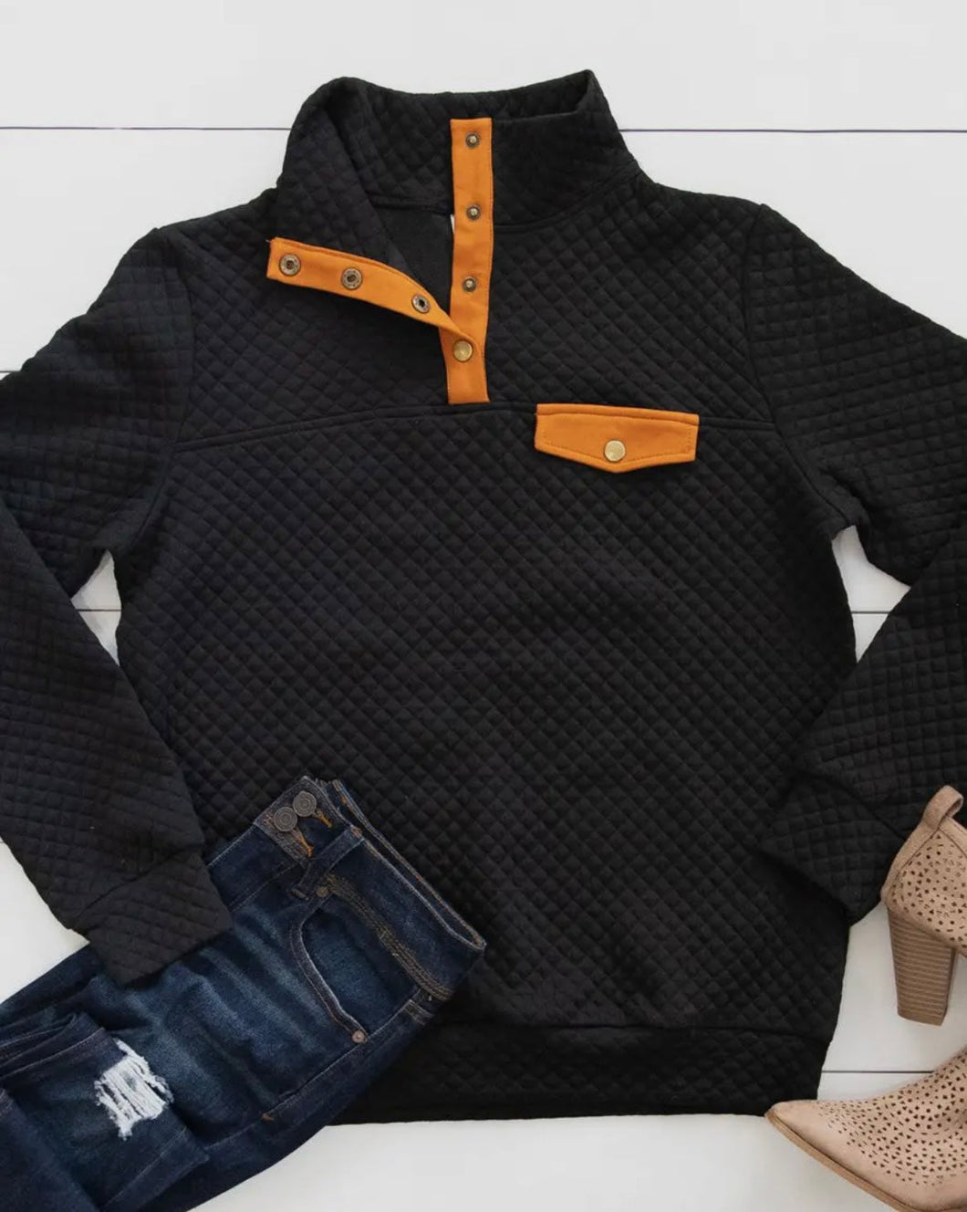 Black Quilted Pullover Medium